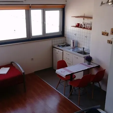 Andrija Apartment